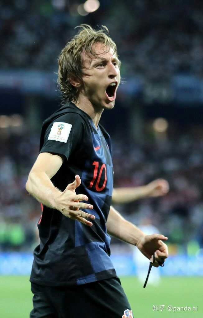 官方：武汉三镇宣布外援帕拉西奥斯和达兰离队