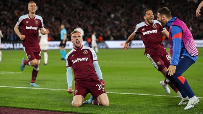 — @TouchlineX 来源：Barça Universal若昂·坎塞洛将再次身披巴塞罗那2号战袍。